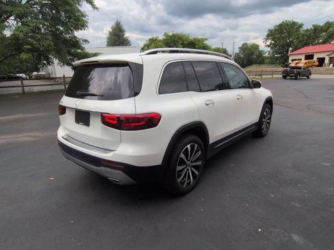 Used 2021 Mercedes-Benz GLB 250 image 5