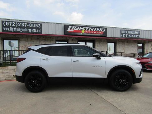 Used 2020 Chevrolet Blazer LT FWD image 5