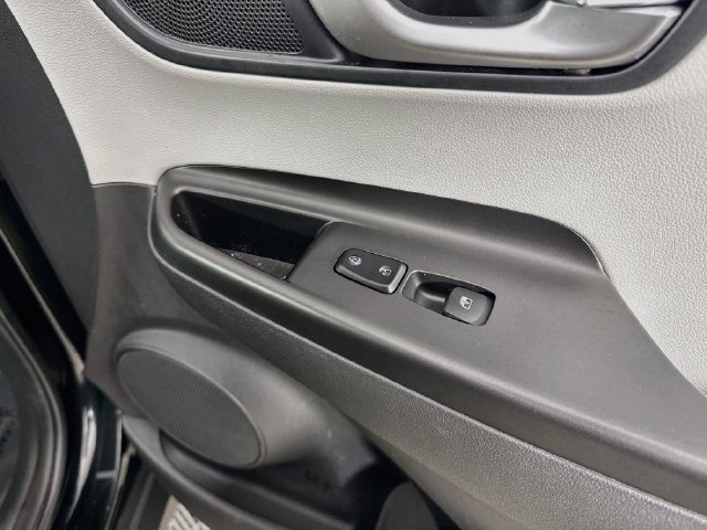 Used 2023 Hyundai Kona SEL w/ Convenience Package FWD image 30