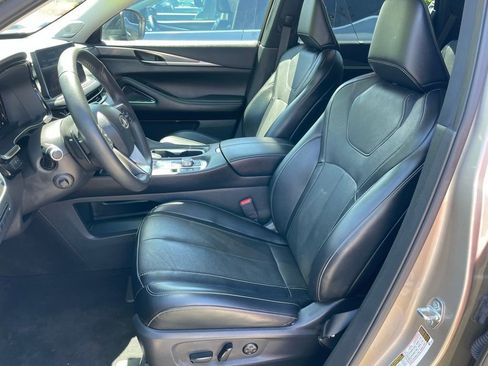 Used 2023 INFINITI QX60 Luxe w/ Performance Audio Package AWD/4WD image 7
