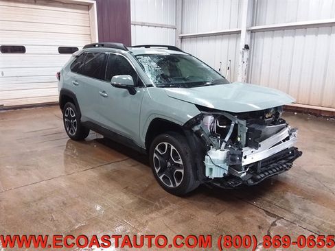 Used 2020 Toyota RAV4 Adventure image 1
