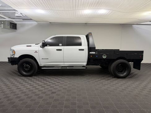 Used 2023 RAM 3500 Big Horn w/ Level 1 Equipment Group AWD/4WD image 2