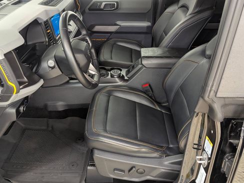 Certified 2023 Ford Bronco Badlands w/ Sasquatch Package image 5