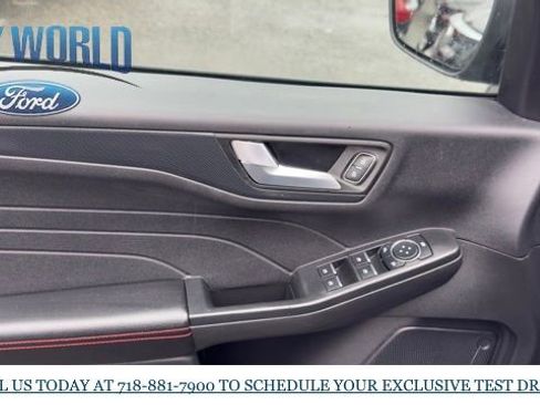 Certified 2025 Ford Escape ST-Line w/ Cold Weather Package image 7