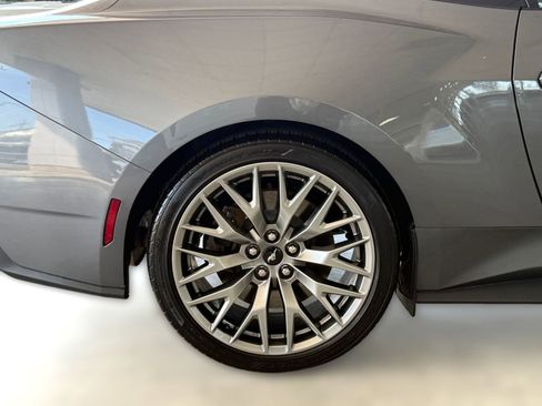Used 2026 Ford Mustang GT Premium RWD image 12