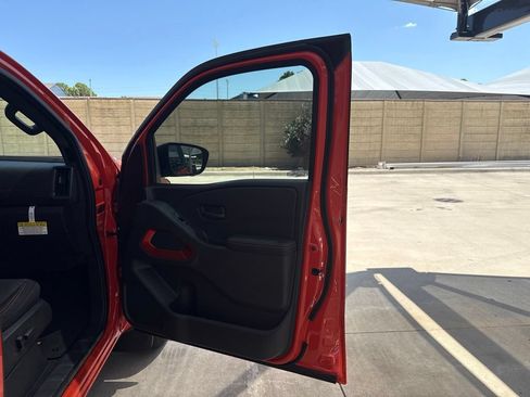 New 2026 Nissan Frontier Pro-X w/ Pro-X Convenience Package RWD image 15