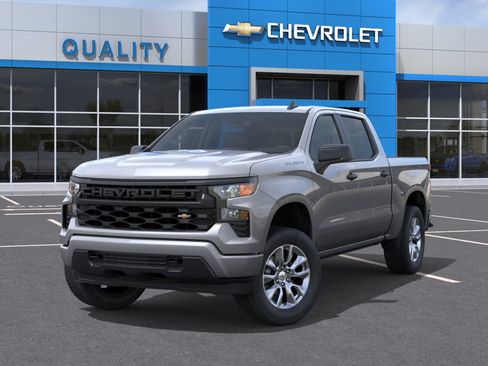 New 2026 Chevrolet Silverado 1500 Custom RWD image 6
