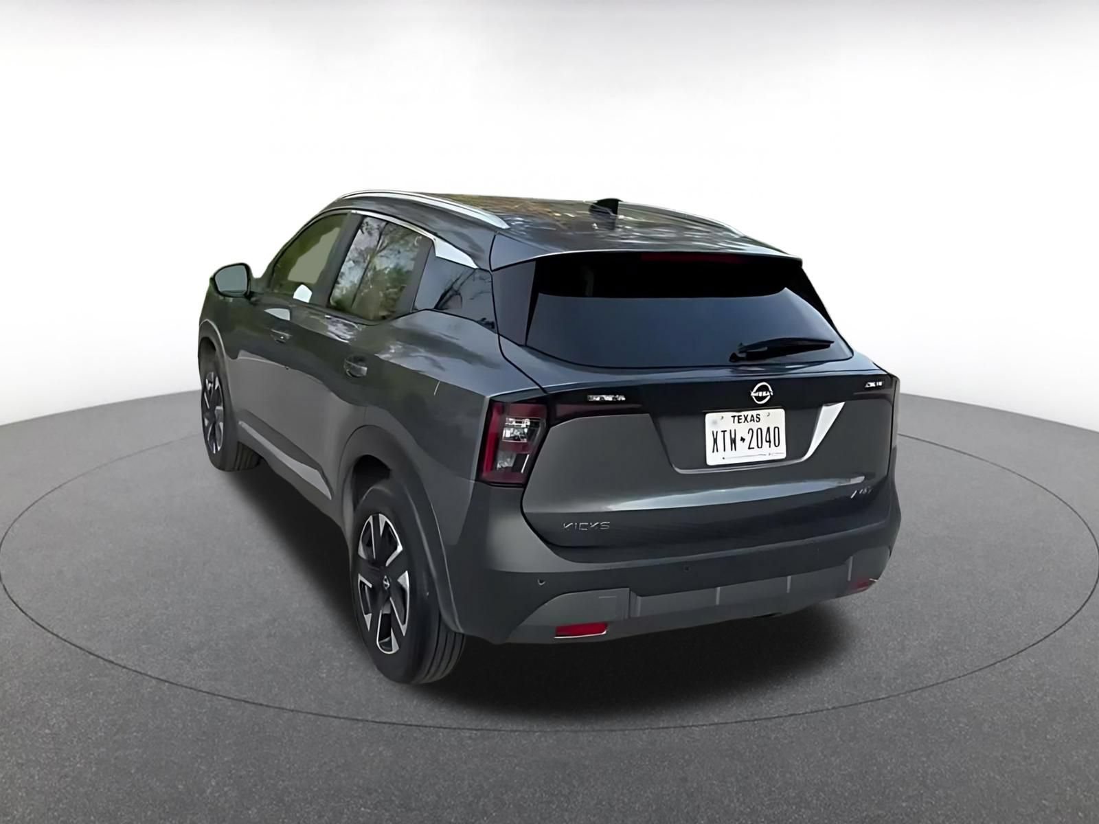 Used 2026 Nissan Kicks SV w/ Cold Weather Package AWD/4WD image 10