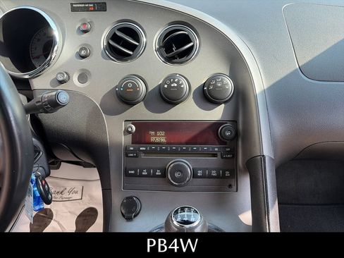 Used 2007 Pontiac Solstice Convertible w/ Premium Package RWD image 29