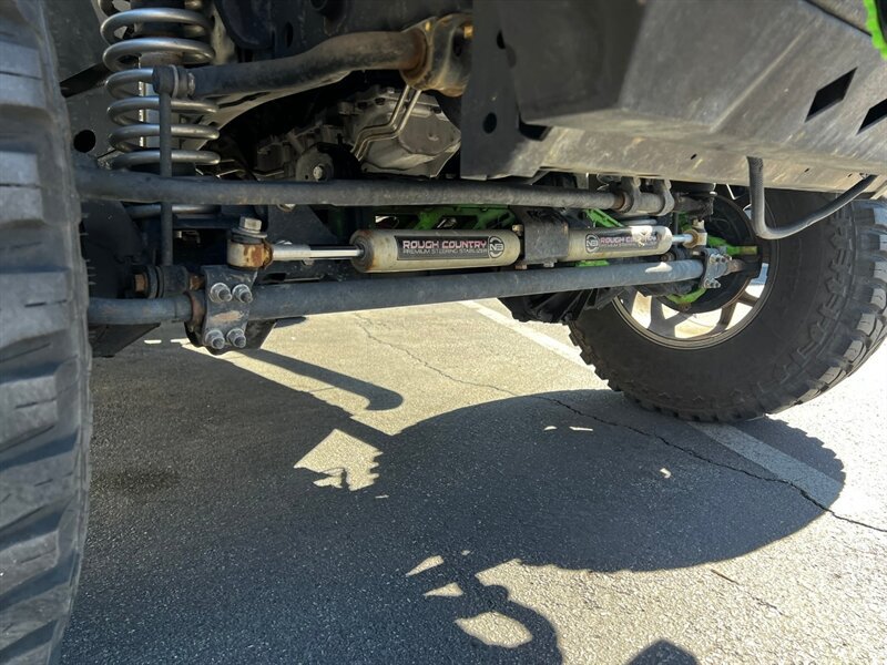 Used 2018 Jeep Wrangler Sport AWD/4WD image 12