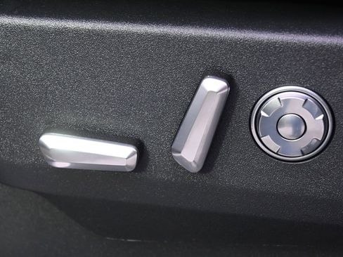 New 2026 Lincoln Navigator L Black Label AWD/4WD image 14