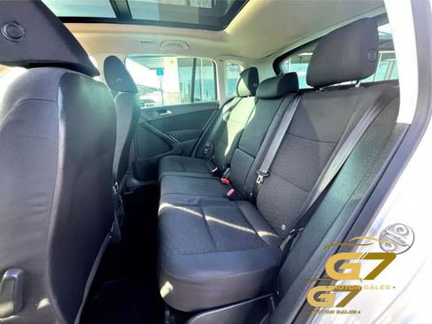Used 2013 Volkswagen Tiguan S FWD image 8