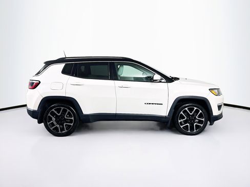 Used 2019 Jeep Compass Limited w/ Advanced Safety Group image 10