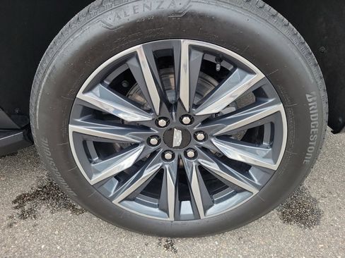 Certified 2024 Cadillac Escalade Sport AWD/4WD image 25