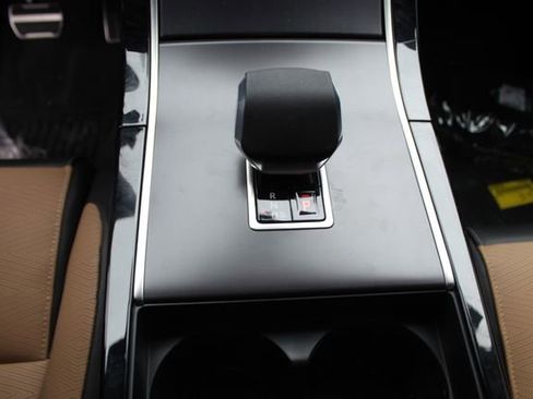 New 2026 Land Rover Range Rover Velar Autobiography image 13