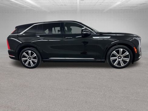 Certified 2025 Cadillac Escalade IQ Luxury 2 image 12