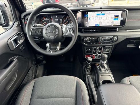 New 2026 Jeep Wrangler Unlimited Rubicon AWD/4WD image 12