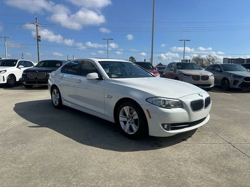 Used 2012 BMW 528i Sedan image 3