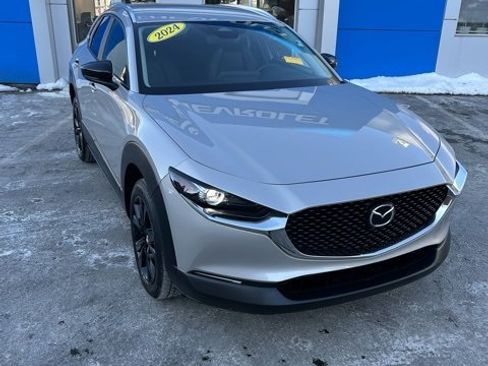 Used 2024 MAZDA CX-30 AWD 2.5 S w/ Select Sport Pkg image 2