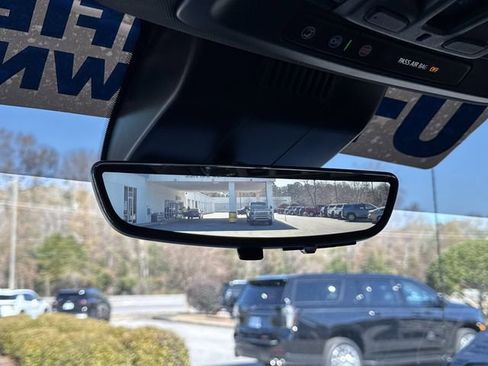 Used 2025 Chevrolet Silverado 1500 High Country w/ Technology Package image 20