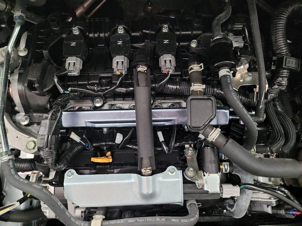 Used 2025 Nissan Versa S w/ Trunk Package FWD image 30