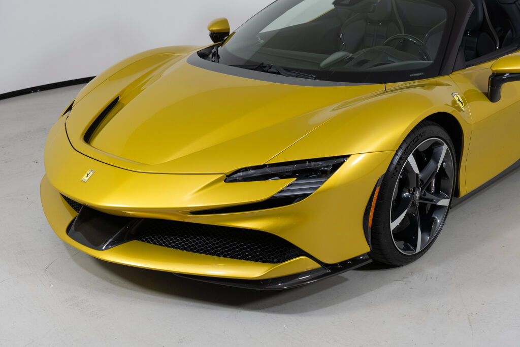 Used 2022 Ferrari SF90 Spider AWD/4WD image 22