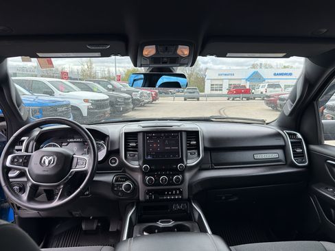 Used 2022 RAM 1500 Big Horn AWD/4WD image 30