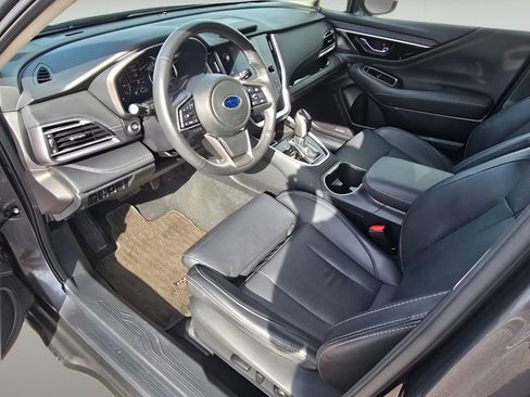 Used 2023 Subaru Outback Limited image 10