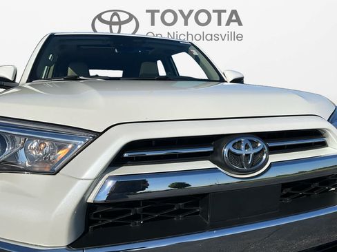 Used 2023 Toyota 4Runner Limited AWD/4WD image 24