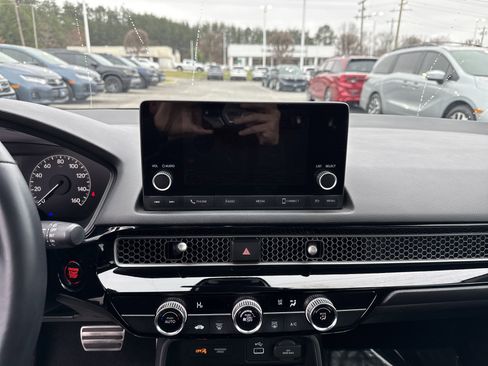 Certified 2024 Honda Civic Sport image 23