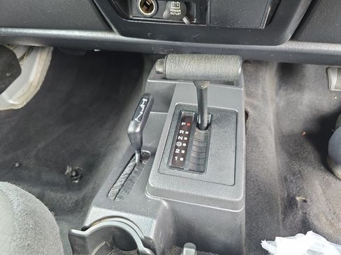 Used 2006 Jeep Wrangler Sport AWD/4WD image 17