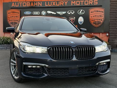 Used 2017 BMW 740i RWD image 1