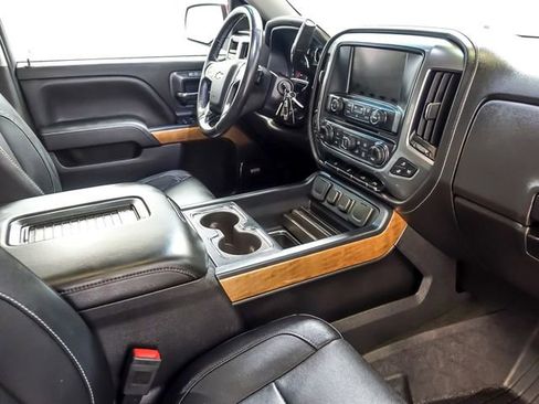 Used 2018 Chevrolet Silverado 1500 LTZ w/ Sport Package AWD/4WD image 33
