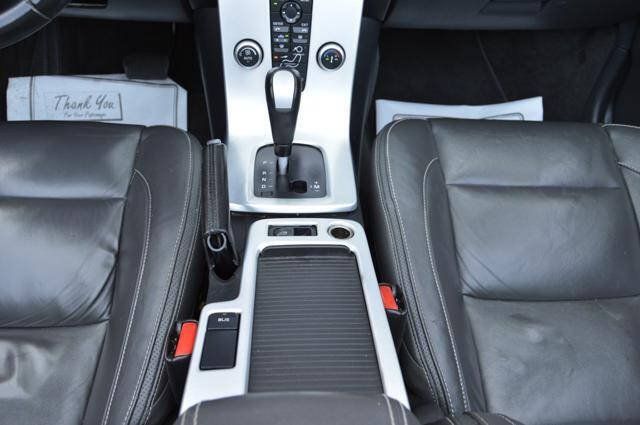 Used 2011 Volvo C70 T5 w/ Convenience Pkg FWD image 23