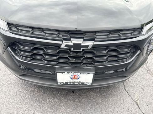 New 2026 Chevrolet Trax LT w/ Driver Confidence Package FWD image 29