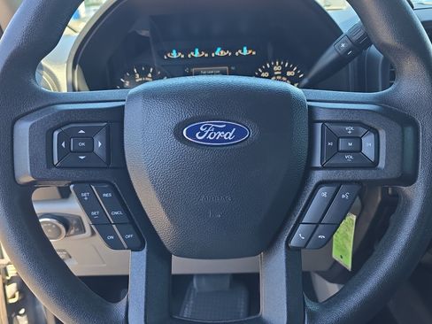Used 2019 Ford F150 XL w/ Equipment Group 101A Mid AWD/4WD image 24