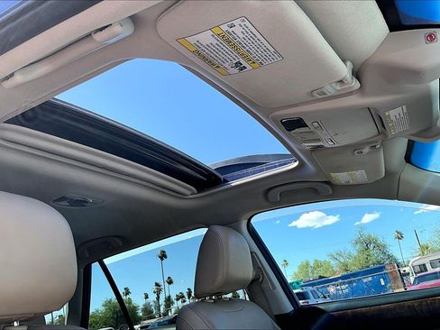 Used 2016 Subaru Outback 2.5i Limited AWD/4WD image 16
