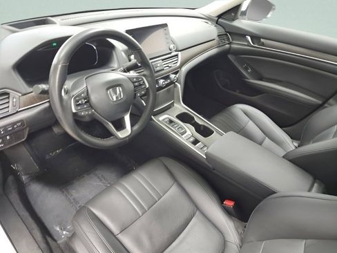 Certified 2022 Honda Accord Touring image 27