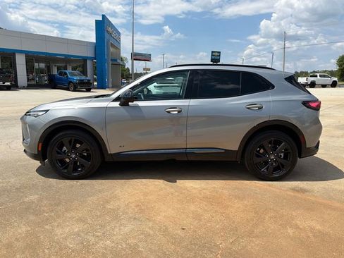 Used 2025 Buick Envision Sport Touring AWD/4WD image 8