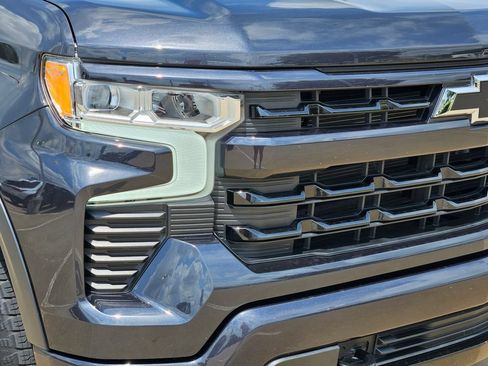 Used 2024 Chevrolet Silverado 1500 RST AWD/4WD image 11