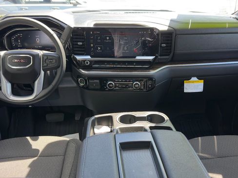 Used 2026 GMC Sierra 1500 Elevation w/ Elevation Select Package AWD/4WD image 8