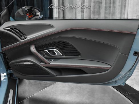 Used 2021 Audi R8 V10 performance AWD/4WD image 32