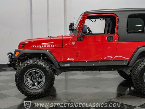 Used 2005 Jeep Wrangler Unlimited Rubicon w/ Security Group AWD/4WD image 24