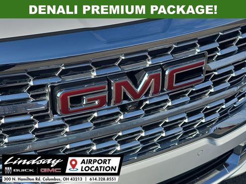 Used 2023 GMC Terrain Denali w/ Denali Premium Package AWD/4WD image 32