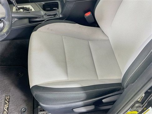 Used 2018 Toyota RAV4 LE image 20