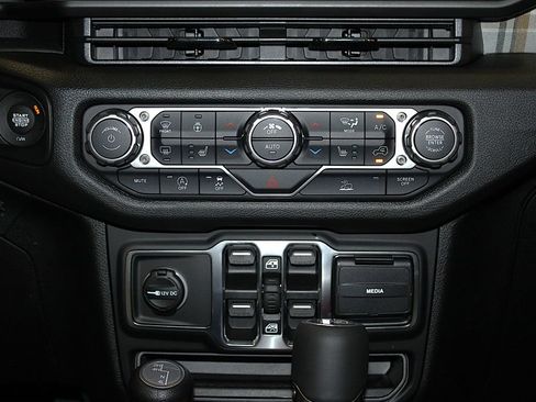 New 2026 Jeep Wrangler Unlimited Sport AWD/4WD image 20