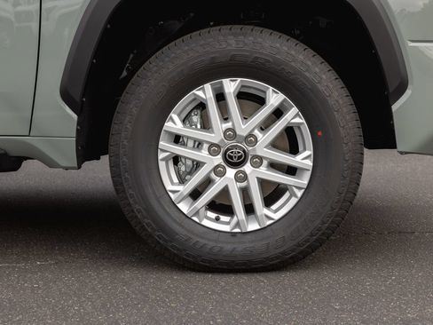 New 2026 Toyota Tundra SR5 RWD image 4
