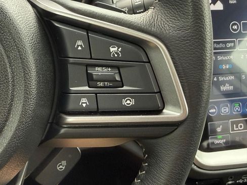 Used 2025 Subaru Outback Limited w/ Popular Package #2 AWD/4WD image 18
