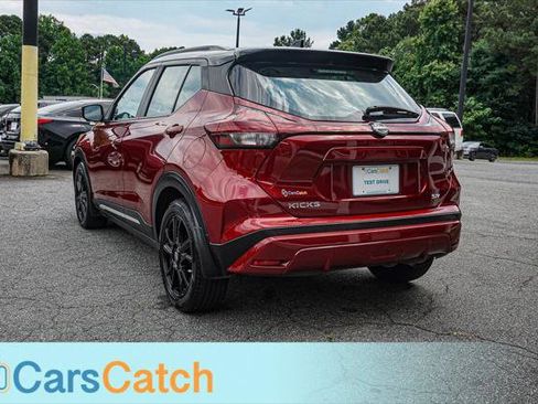 Used 2022 Nissan Kicks SR w/ Premium Package FWD image 13