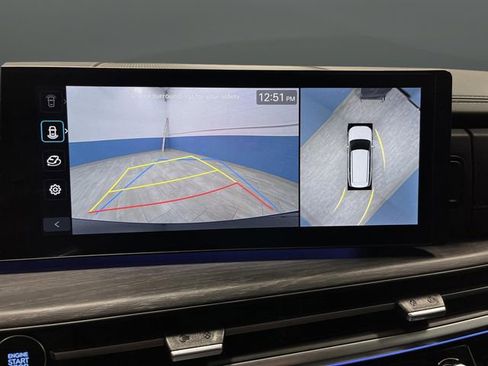 Used 2025 Hyundai Santa Fe Limited image 11